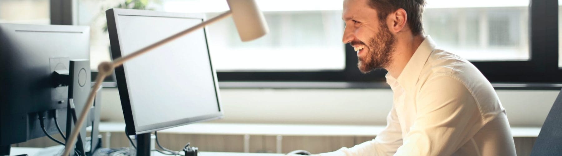 pexels-andrea-piacquadio-840996 1st line engineer | Job vacancy | Current vacancies | IT Guys London | Managed IT Support London